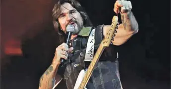Juanes anuncia el lanzamiento de su nuevo &aacute;lbum JuanesTeban
