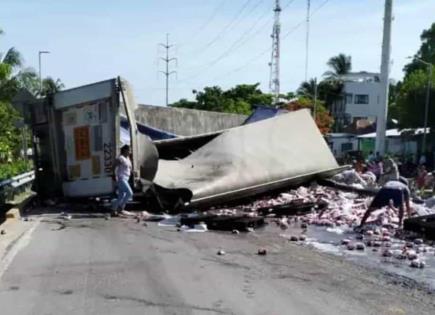 Rapiña de cervezas tras accidente en Isla Aguada