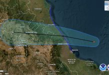 Chris se degrada a depresión tropical tras tocar tierra en Veracruz