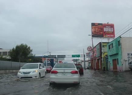 La lluvia provocó calles intransitables