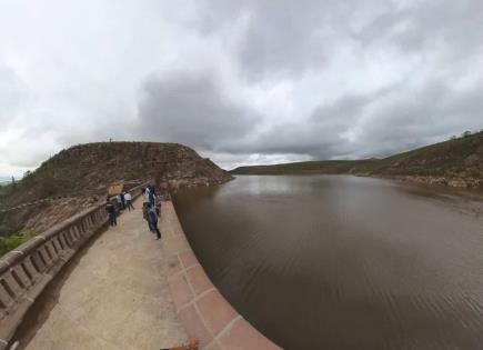 Suspenden acceso a la presa San José