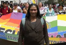 Propuesta de Ley de Consulta Previa para Proteger Territorios Indígenas Propuesta de Ley de Consulta Previa para Proteger Territorios Indígenas