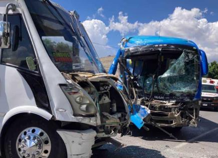 Accidente de Autobuses en la Autopista México-Pachuca