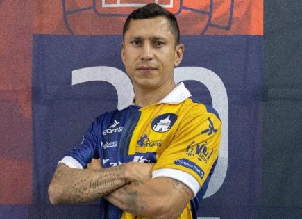 El Cata Domínguez firma renovación con el Atlético de San Luis