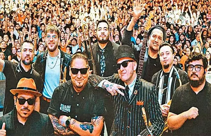 Inspector celebra 30 años con un concierto lleno de emociones