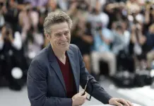 Willem Dafoe: Trayectoria y Nombramiento en la Bienal de Teatro de Venecia Willem Dafoe: Trayectoria y Nombramiento en la Bienal de Teatro de Venecia