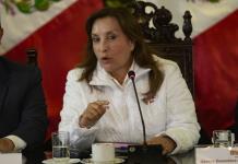 Declaraciones de la presidenta de Perú sobre cirugía plástica y más