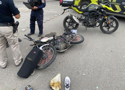 Accidente entre motocicleta y vehículo en el Montecillo