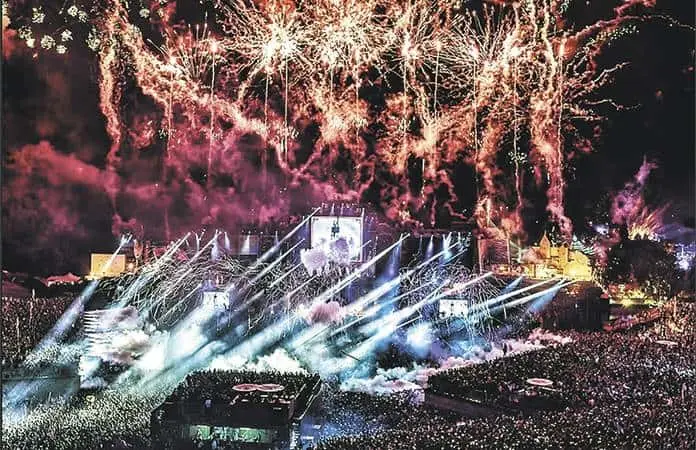 Tomorrowland sigue adelante: Organizadores trabajan a contrarreloj