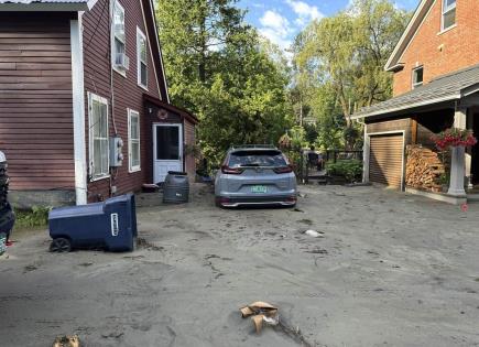 Tragedia por inundaciones en Vermont tras huracán Beryl