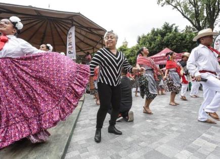 Fandango y danza en la Alameda Central