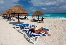 Ingresos r&eacute;cord por turismo en M&eacute;xico en 2024
