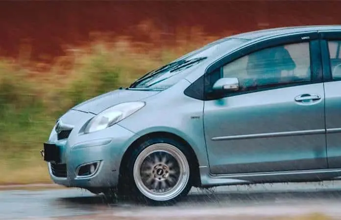 ¿Qué debes drenar de tu auto esta temporada de lluvias?
