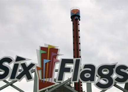 Six Flags: ya comenzó el festival Christmas in the Park 2025