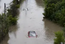 Rescate y consecuencias de las inundaciones en EEUU y Canad&aacute;