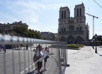Instalación del Perímetro de Seguridad para la Ceremonia de Apertura en París