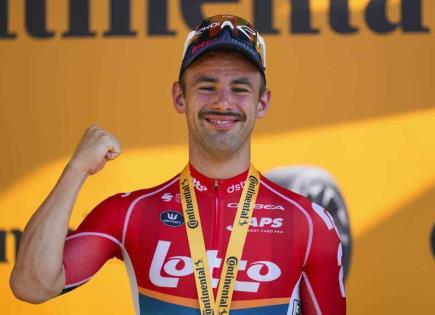 Triunfo de Víctor Campenaerts en etapa 18 del Tour de Francia