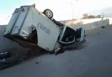 Doble volcadura en Circuito Potos&iacute;