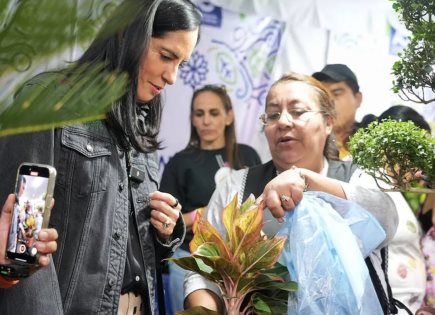 Éxito total de la Feria de las Flores en Álvaro Obregón