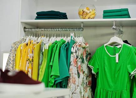 La moda se tiñe de verde: tendencias y estilos