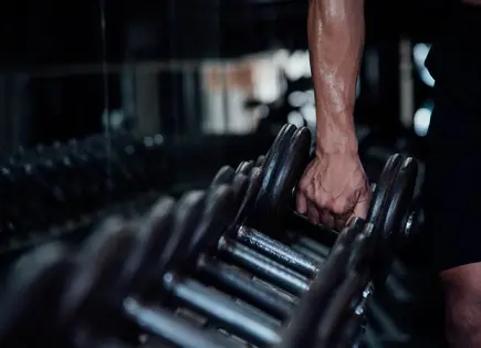 Profeco alerta a usuarios sobre gimnasios Energy Fitness