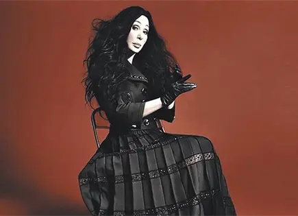 Cher pierde tutela sobre bienes de su hijo Elijah Blue