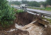 Fotos | Cierran tramo Mexquitic-Ahualulco por daños en puente