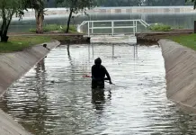 Se desbordan lagos del Tangamanga I; corriente se lleva basura y peces Se desbordan lagos del Tangamanga I; corriente se lleva basura y peces