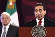 Hacienda de M&eacute;xico prev&eacute; una deuda de 48,6 % del PIB al fin de la gesti&oacute;n de L&oacute;pez Obrador