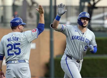 Ganan los Reales de Kansas ante los Tigres de Detroit