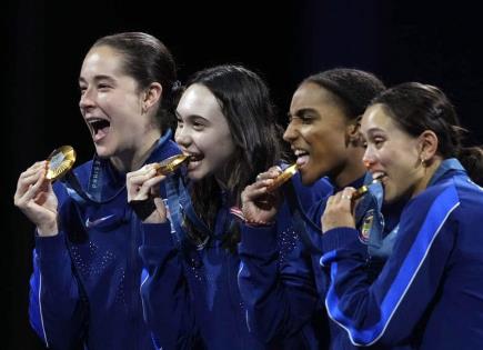 Lee Kiefer y equipo de florete femenino ganan oro en París
