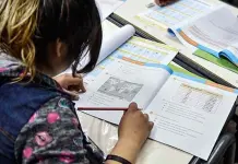 Preparativos del Ceneval para la aplicación de la prueba PISA en México