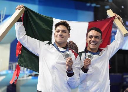 Mexicanos conquistan medalla de plata en clavados olímpicos