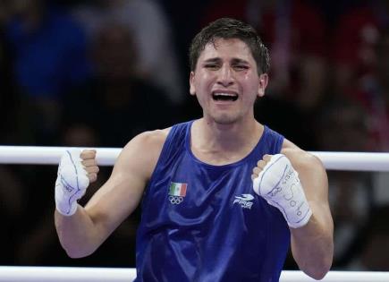 El boxeador mexicano Marco Verde avanza a semifinales en París 2024