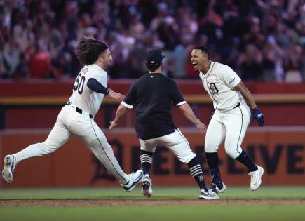 Increíble victoria de los Tigres de Detroit sobre los Reales de Kansas City en un partido de béisbol