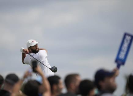 Xander Schauffele y Jon Rahm lideran la lucha por el oro en golf olímpico