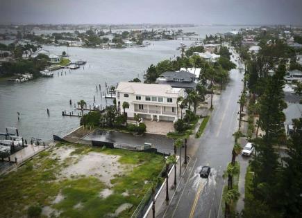 Impacto del huracán Debby en la costa sureste de EE.UU.