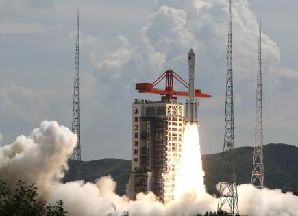 China lanza cohete con constelación de satélites