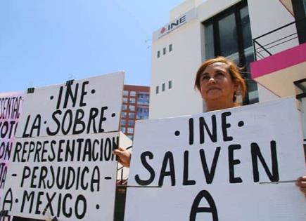 Protesta contra la sobrerrepresentación en el INE