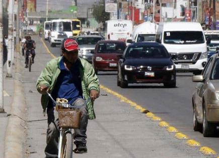 Pide colectivo liberar ciclovías de autos