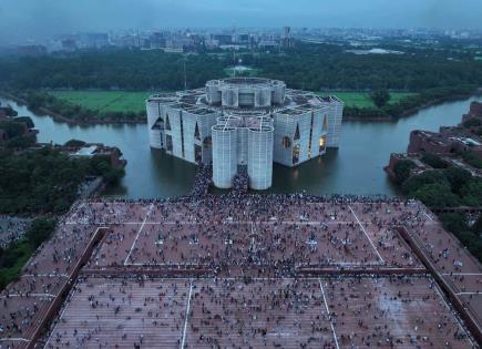 Renuncia de líder y convocatoria a elecciones en Bangladesh