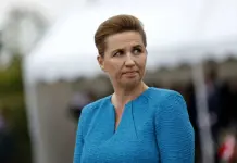Condena y expulsión por agresión a primera ministra en Dinamarca Condena y expulsión por agresión a primera ministra en Dinamarca