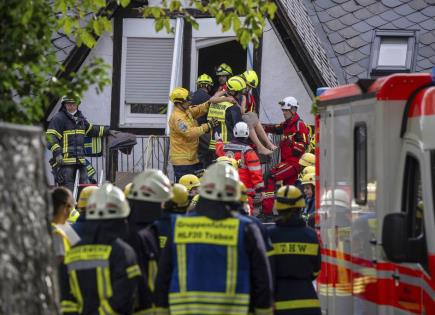 Tragedia en Hotel de Alemania: Derrumbe y Rescate en Curso