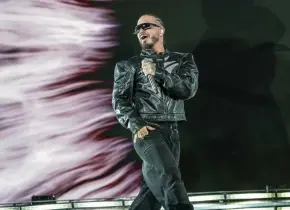 J Balvin lanza Mixteip sorprendiendo a sus seguidores