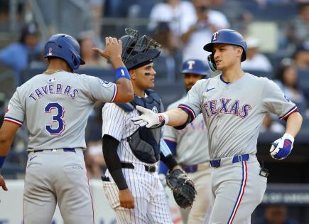 Rangers y Yankees se enfrentan en doble cartelera en Nueva York