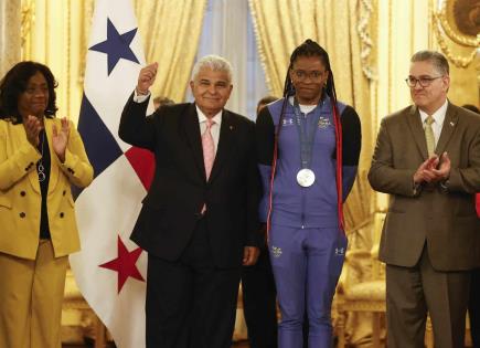 Recepción del presidente de Panamá a medallista olímpica