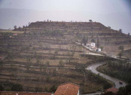 Alerta naranja por fuerte aguacero en Morella, Castellón