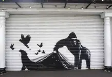 El arte callejero de Banksy llega al zool&oacute;gico de Londres