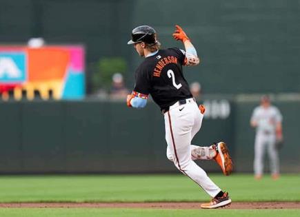 Encamina Henderson el triunfo de Orioles