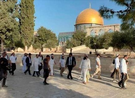 Irrumpen  colonos judíos en explanada de las Mezquitas